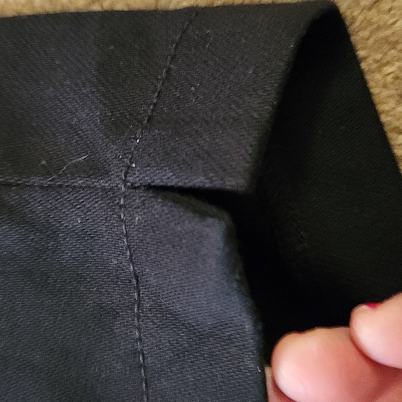 Time and Tru black capris size large 12-14 - Picture 5 of 5